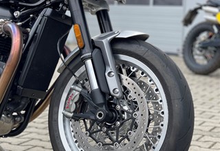 Triumph Speed Twin 1200