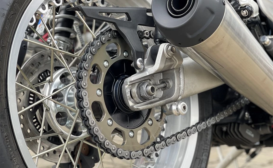 Umbgebautes Motorrad Triumph Speed Twin 1200 Bild 5: Umbgebautes Motorrad Triumph Speed Twin 1200