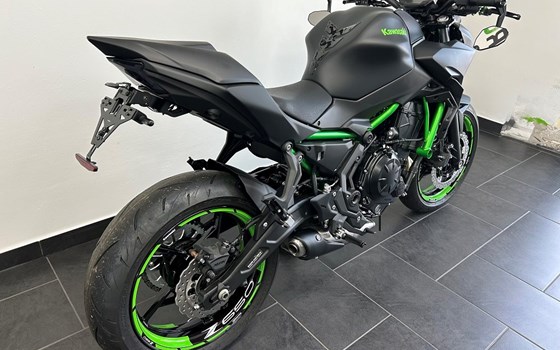 Umgebautes Motorrad Kawasaki Z650 von Bikers-Euroshop - Bild 4