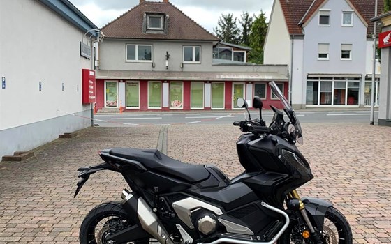 Umgebautes Motorrad Honda X-ADV von Motorradtechnik Lang GmbH - Bild 10 Umgebautes Motorrad Honda X-ADV von Motorradtechnik Lang GmbH - Bild 10