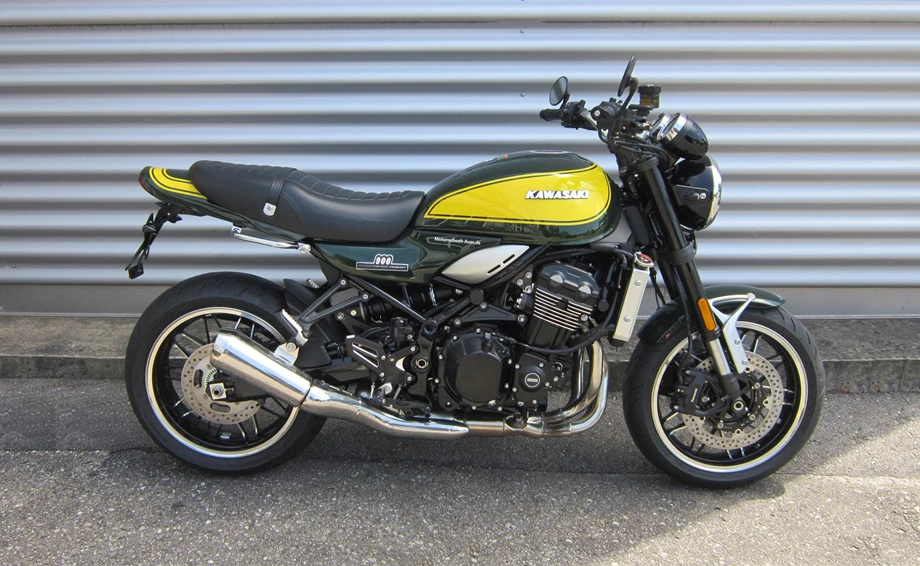 Rebuilt motorbike Kawasaki Z900 RS Bild 2: Rebuilt motorbike Kawasaki Z900 RS