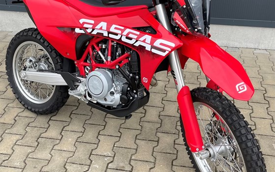 Umgebautes Motorrad GASGAS ES 700 von PEPA-BIKES e.K. Inh. Martin Petzold - Bild 4