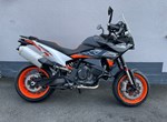 Umbgebautes Motorrad KTM 890 SMT