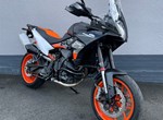 Umbgebautes Motorrad KTM 890 SMT