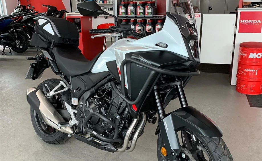 Rebuilt motorbike Honda NX500 Bild 4: Rebuilt motorbike Honda NX500