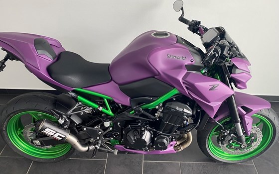 Umgebautes Motorrad Kawasaki Z900 von Bikers-Euroshop - Bild 6 Umgebautes Motorrad Kawasaki Z900 von Bikers-Euroshop - Bild 6