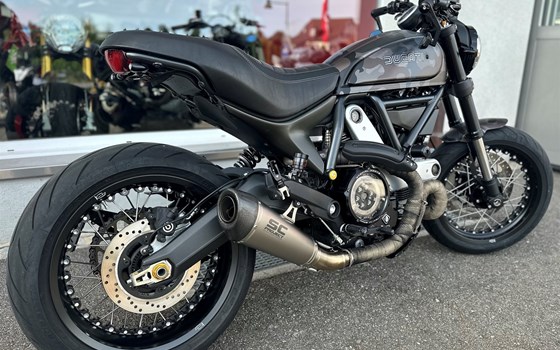 Umgebautes Motorrad Ducati Scrambler Full Throttle von Direct Performance - Bild 10 Umgebautes Motorrad Ducati Scrambler Full Throttle von Direct Performance - Bild 10