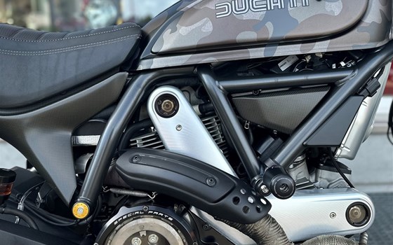 Umgebautes Motorrad Ducati Scrambler Full Throttle von Direct Performance - Bild 9 Umgebautes Motorrad Ducati Scrambler Full Throttle von Direct Performance - Bild 9