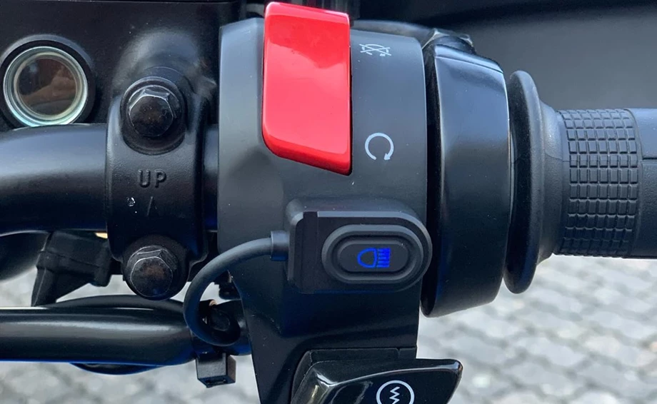 Rebuilt motorbike Honda NC750X Bild 5: Rebuilt motorbike Honda NC750X