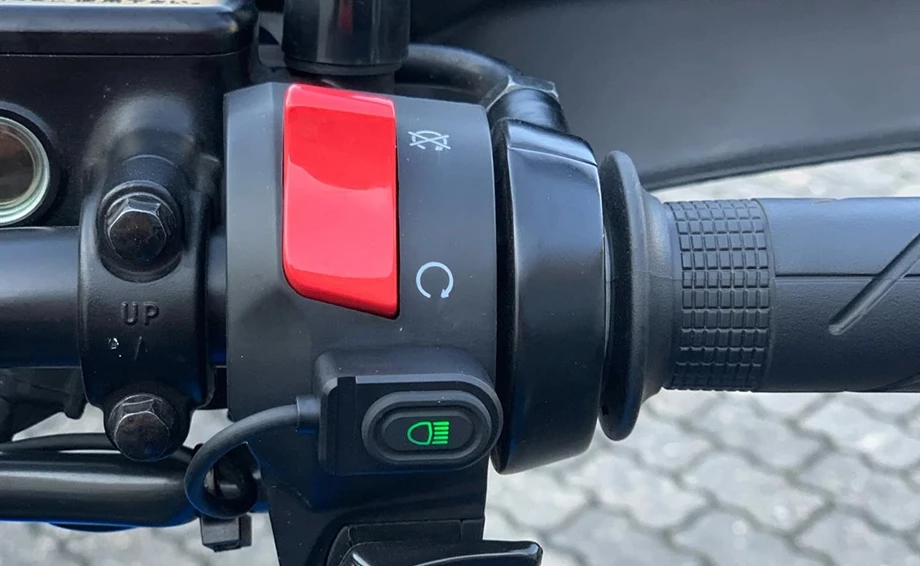 Rebuilt motorbike Honda NC750X Bild 6: Rebuilt motorbike Honda NC750X