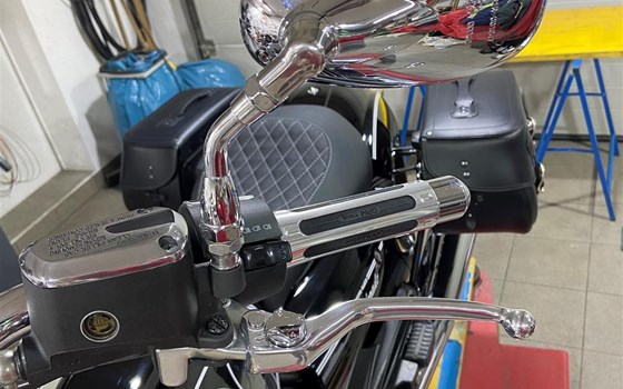 Umgebautes Motorrad Moto Guzzi California 1400 Eldorado von Gerald3007 - Bild 14 Umgebautes Motorrad Moto Guzzi California 1400 Eldorado von Gerald3007 - Bild 14