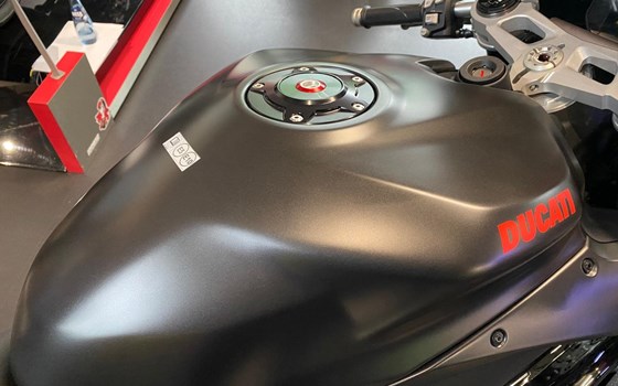 Umgebautes Motorrad Ducati Panigale V2 von Team Wahlers GmbH - Bild 11 Umgebautes Motorrad Ducati Panigale V2 von Team Wahlers GmbH - Bild 11