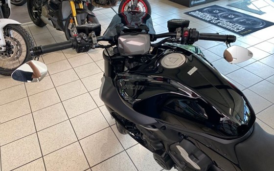 Umgebautes Motorrad Ducati Diavel V4 von Team Wahlers GmbH - Bild 6