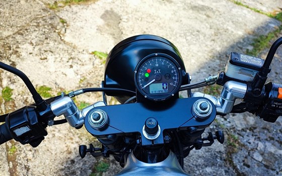 Umgebautes Motorrad Suzuki GSX 750 von user1299518 - Bild 19 Umgebautes Motorrad Suzuki GSX 750 von user1299518 - Bild 19