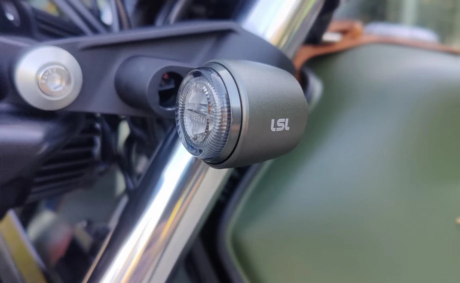 Umbgebautes Motorrad Moto Guzzi V7 Stone Bild 10: Umbgebautes Motorrad Moto Guzzi V7 Stone