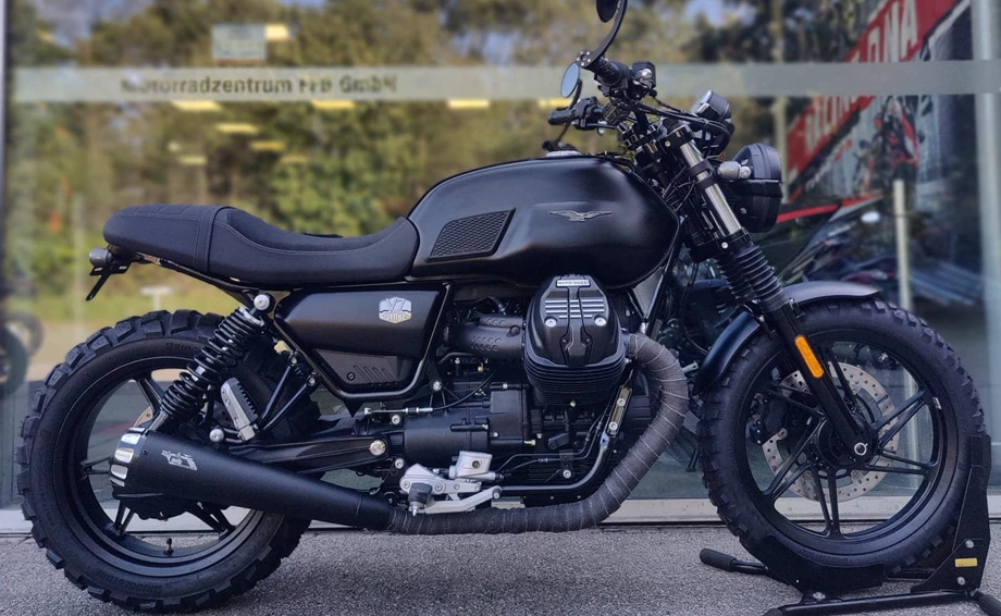 Umbgebautes Motorrad Moto Guzzi V7 Stone Bild 1: Umbgebautes Motorrad Moto Guzzi V7 Stone