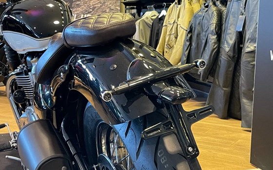 Umgebautes Motorrad Triumph Bonneville Speedmaster von Stärker-Profil GmbH - Bild 11 Umgebautes Motorrad Triumph Bonneville Speedmaster von Stärker-Profil GmbH - Bild 11