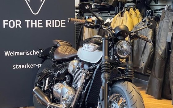 Umgebautes Motorrad Triumph Bonneville Speedmaster von Stärker-Profil GmbH - Bild 13 Umgebautes Motorrad Triumph Bonneville Speedmaster von Stärker-Profil GmbH - Bild 13