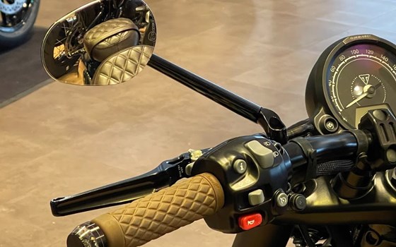 Umgebautes Motorrad Triumph Bonneville Speedmaster von Stärker-Profil GmbH - Bild 24 Umgebautes Motorrad Triumph Bonneville Speedmaster von Stärker-Profil GmbH - Bild 24