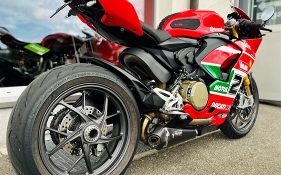 Umgebautes Motorrad Ducati Panigale V2 von Direct Performance - Bild 4 Umgebautes Motorrad Ducati Panigale V2 von Direct Performance - Bild 4