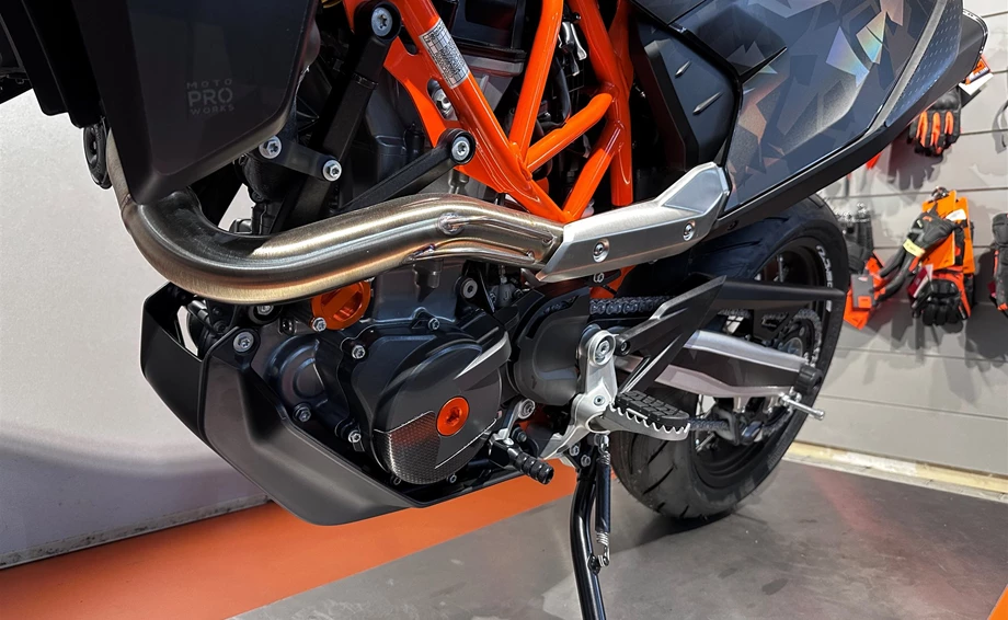 Umbgebautes Motorrad KTM 690 SMC R Bild 9: Umbgebautes Motorrad KTM 690 SMC R