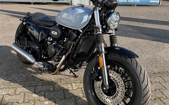 Umgebautes Motorrad Hanway B15 Bobber 125 von Auto Center Brenner GmbH - Bild 6