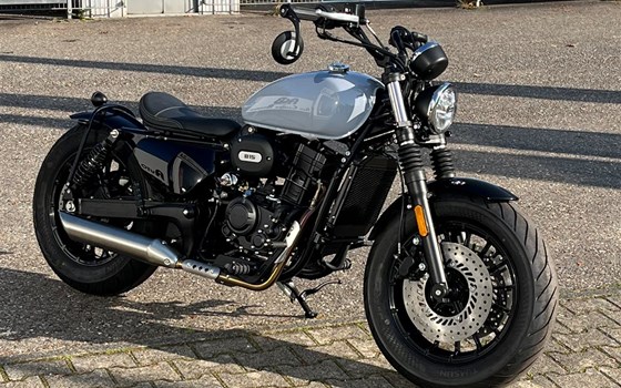 Umgebautes Motorrad Hanway B15 Bobber 125 von Auto Center Brenner GmbH - Bild 8