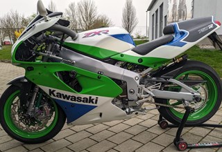 Kawasaki ZXR 750