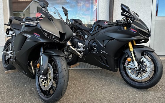 Umgebautes Motorrad Honda CBR1000RR-R Fireblade SP Carbon Edition von Direct Performance - Bild 3