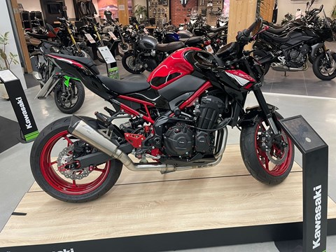 Kawasaki Z900 