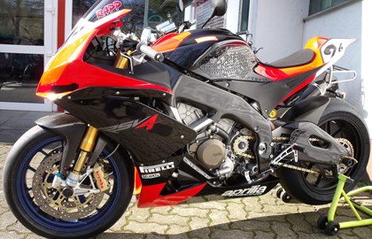 Aprilia RSV4 1100 Factory Custom Bike Aprilia RSV4 1100 Factory Custom Bike