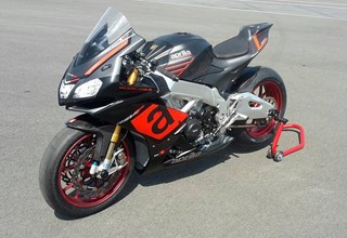 Aprilia RSV4 RR