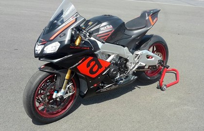 Aprilia RSV4 RR Custom Bike Aprilia RSV4 RR Custom Bike