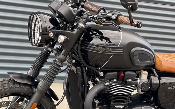 Umgebautes Motorrad Triumph Bonneville T120 Black von Stärker-Profil GmbH - Bild 17 Umgebautes Motorrad Triumph Bonneville T120 Black von Stärker-Profil GmbH - Bild 17