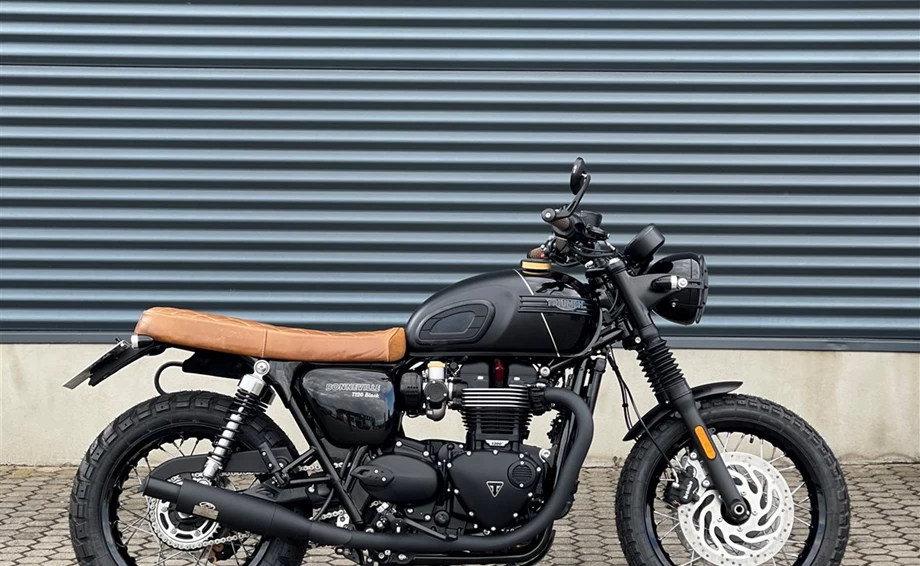 Umbgebautes Motorrad Triumph Bonneville T120 Black Bild 23: Umbgebautes Motorrad Triumph Bonneville T120 Black