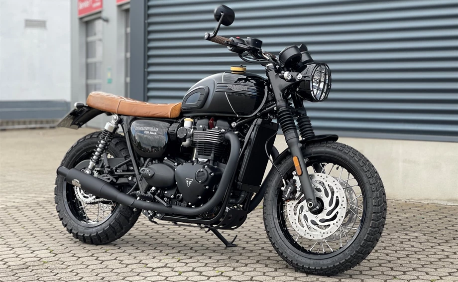 Umbgebautes Motorrad Triumph Bonneville T120 Black Bild 1: Umbgebautes Motorrad Triumph Bonneville T120 Black