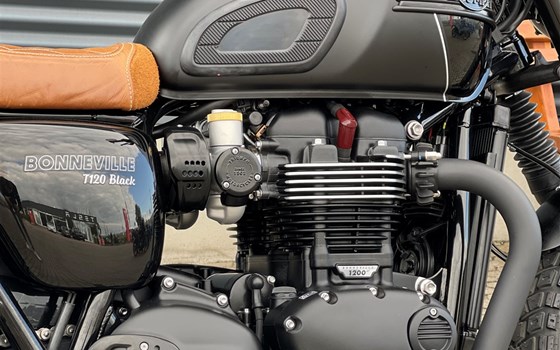 Umgebautes Motorrad Triumph Bonneville T120 Black von Stärker-Profil GmbH - Bild 25 Umgebautes Motorrad Triumph Bonneville T120 Black von Stärker-Profil GmbH - Bild 25