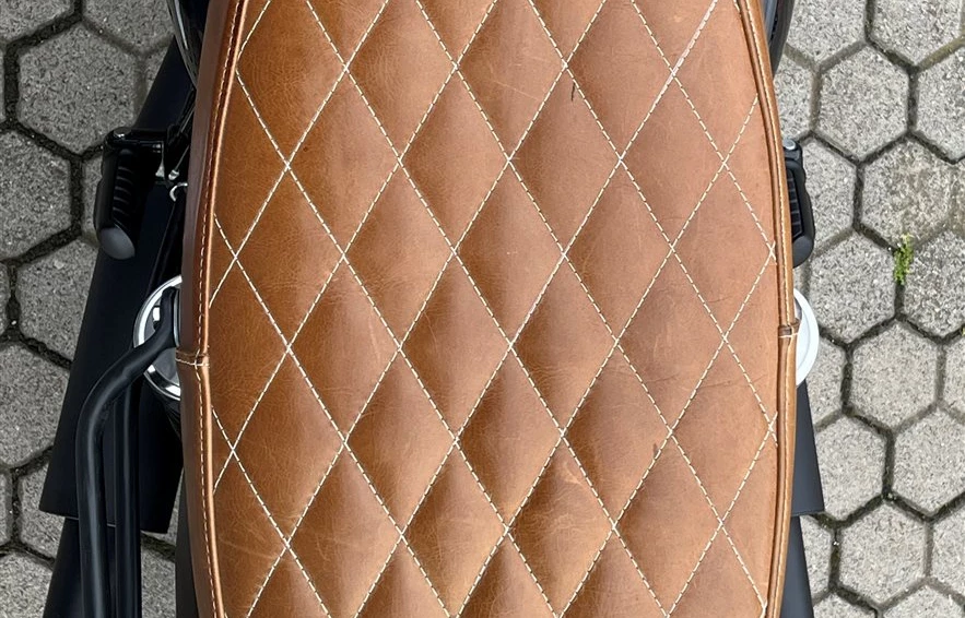 Umbgebautes Motorrad Triumph Bonneville T120 Black Bild 28: Umbgebautes Motorrad Triumph Bonneville T120 Black