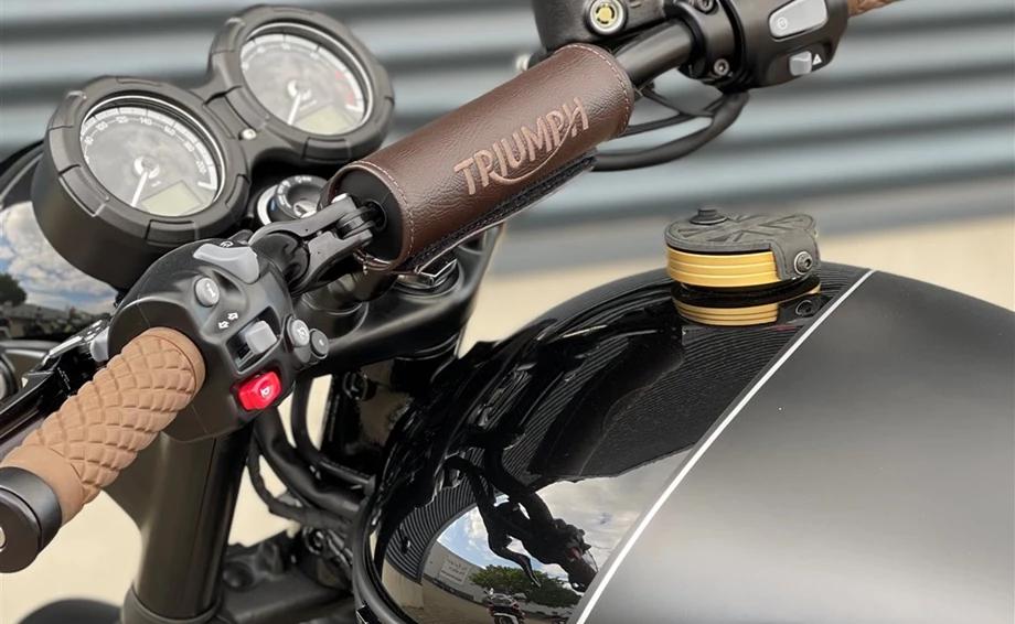 Umbgebautes Motorrad Triumph Bonneville T120 Black Bild 7: Umbgebautes Motorrad Triumph Bonneville T120 Black