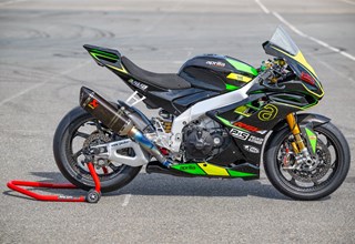 Aprilia RSV4 1100 Factory