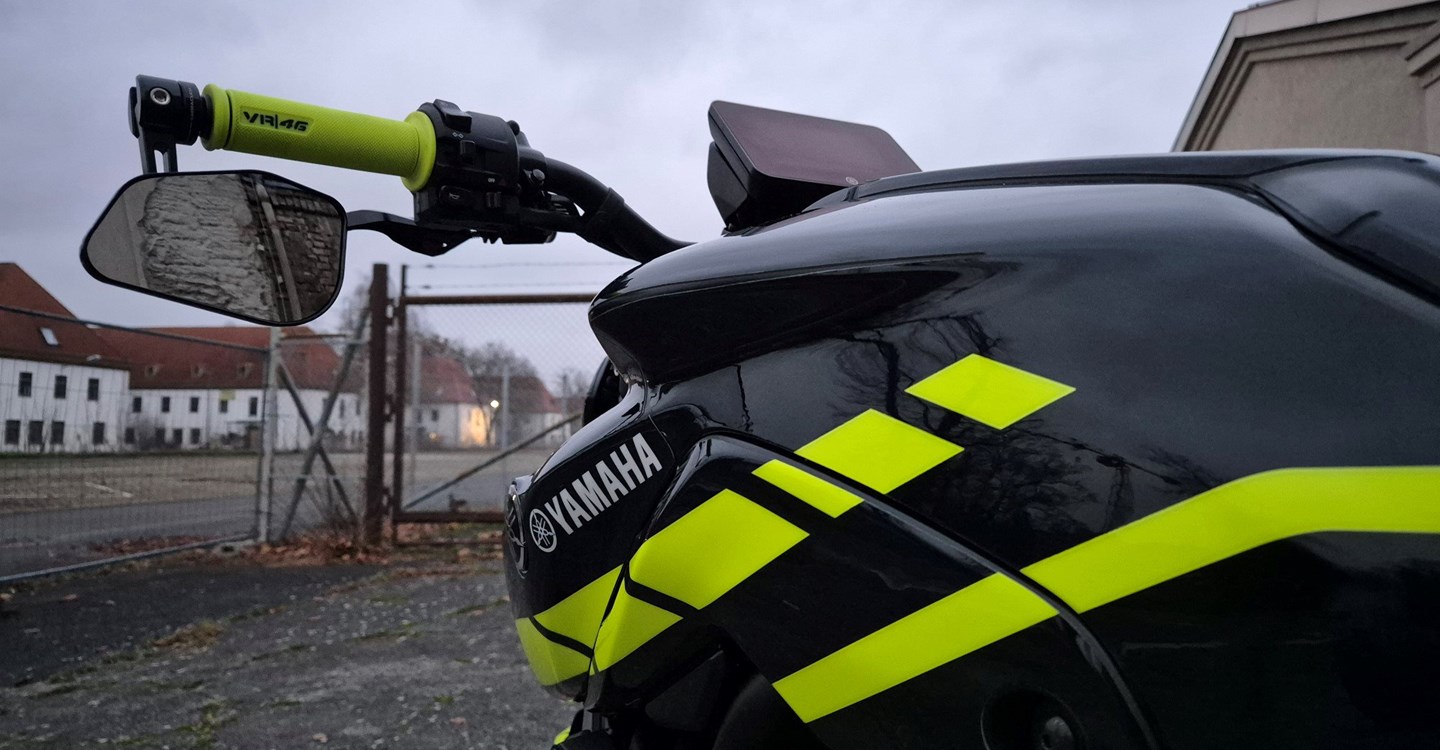 Umbgebautes Motorrad Yamaha MT-07