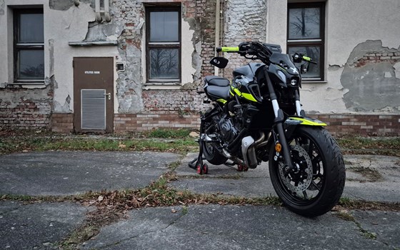 Umgebautes Motorrad Yamaha MT-07 von hmf Motorräder GmbH - Bild 2 Umgebautes Motorrad Yamaha MT-07 von hmf Motorräder GmbH - Bild 2