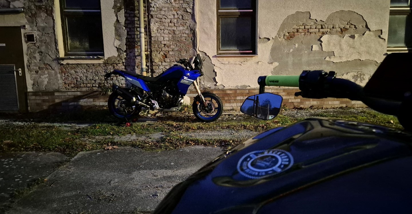 Umbgebautes Motorrad Yamaha Tenere 700