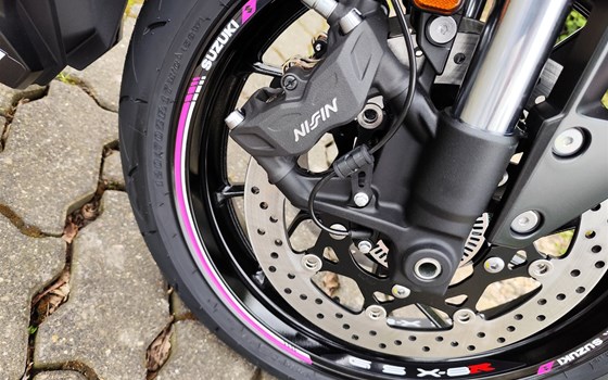 Umgebautes Motorrad Suzuki GSX-8R von Motorradtechnik Kranz GmbH - Bild 18 Umgebautes Motorrad Suzuki GSX-8R von Motorradtechnik Kranz GmbH - Bild 18