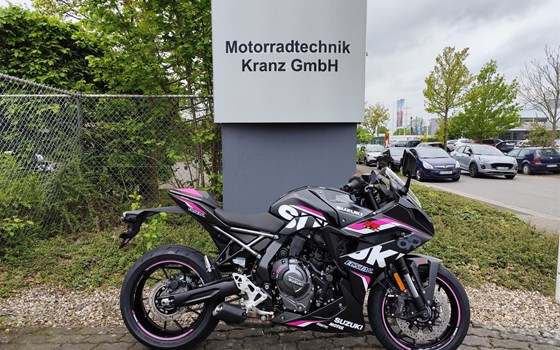 Umgebautes Motorrad Suzuki GSX-8R von Motorradtechnik Kranz GmbH - Bild 23 Umgebautes Motorrad Suzuki GSX-8R von Motorradtechnik Kranz GmbH - Bild 23