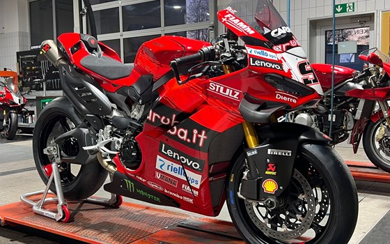 Umgebautes Motorrad Ducati Panigale V4 S von Zweiradparadies Denk GmbH & Co. KG - Bild 13 Umgebautes Motorrad Ducati Panigale V4 S von Zweiradparadies Denk GmbH & Co. KG - Bild 13