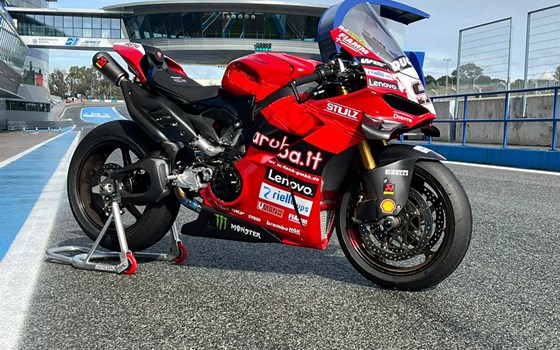 Umgebautes Motorrad Ducati Panigale V4 S von Zweiradparadies Denk GmbH & Co. KG - Bild 15 Umgebautes Motorrad Ducati Panigale V4 S von Zweiradparadies Denk GmbH & Co. KG - Bild 15