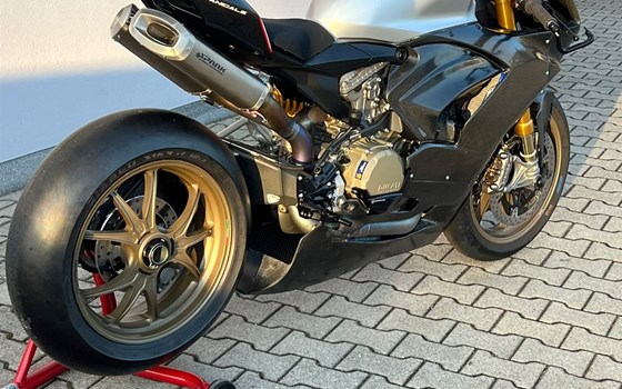 Umgebautes Motorrad Ducati Panigale V2 Bayliss Edition von Zweiradparadies Denk GmbH & Co. KG - Bild 5 Umgebautes Motorrad Ducati Panigale V2 Bayliss Edition von Zweiradparadies Denk GmbH & Co. KG - Bild 5