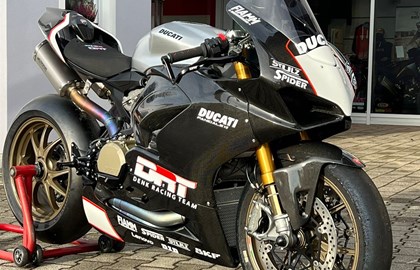 Ducati Panigale V2 Bayliss Edition Custom Bike