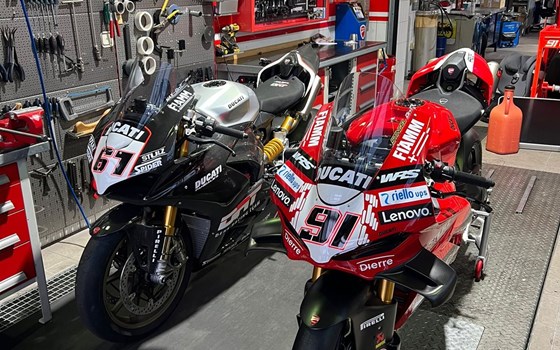 Umgebautes Motorrad Ducati Panigale V2 Bayliss Edition von Zweiradparadies Denk GmbH & Co. KG - Bild 9 Umgebautes Motorrad Ducati Panigale V2 Bayliss Edition von Zweiradparadies Denk GmbH & Co. KG - Bild 9